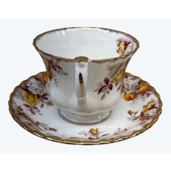 Royal Albert Bone China Lenora Cup and Saucer Set England - Picture 2 of 10